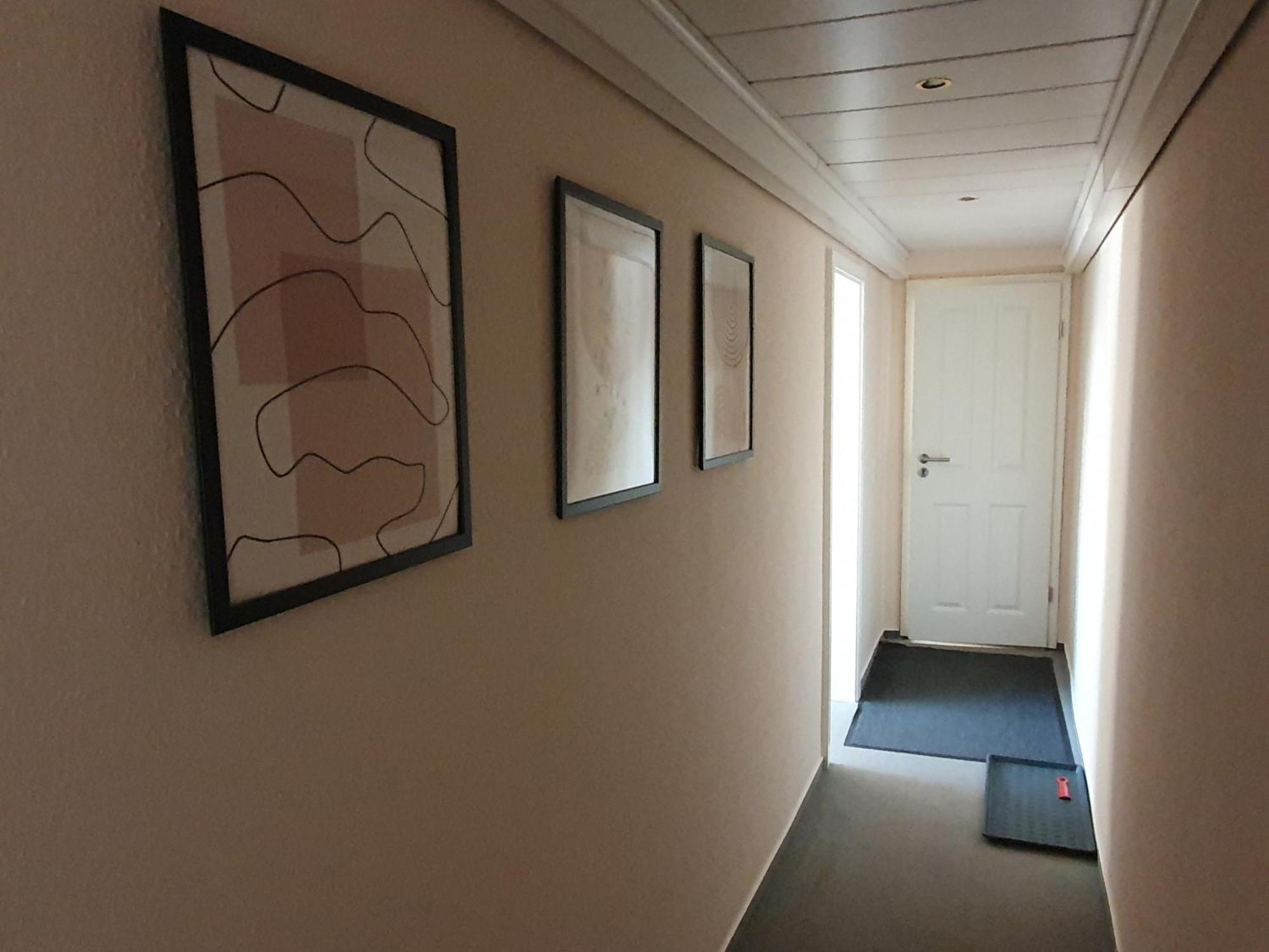 Neumuehler Hof- Ferienwohnung "Thomas" 3 Zimmer,3 Baeder Mit Dusche, Kostenfreie Parkplaetze Vor Dem Haus Schwerin  Exterior foto